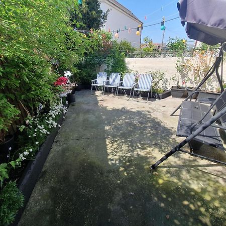 Private Luxury Double Room In كارديف المظهر الخارجي الصورة